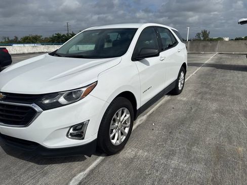 Used 2019 Chevrolet Equinox LS image 12