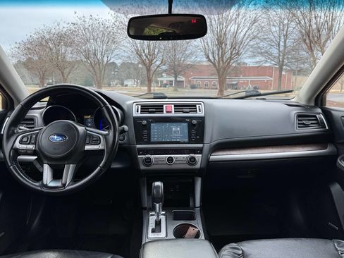 Used 2015 Subaru Outback 2.5i Limited image 17