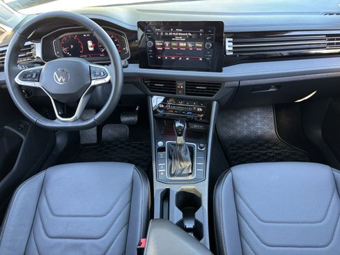 Certified 2025 Volkswagen Jetta SEL image 13