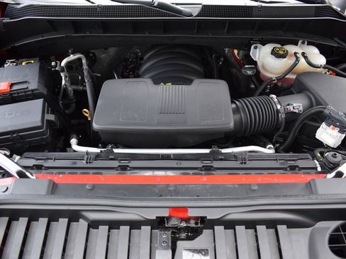 Used 2021 Chevrolet Silverado 1500 LT w/ Z71 Off-Road Package image 15