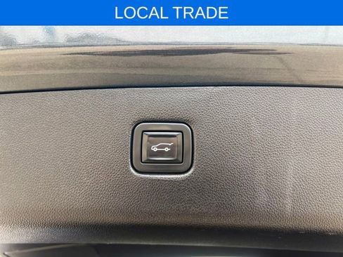 Used 2020 Chevrolet Blazer LT image 18