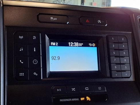 Used 2018 Ford F150 XLT w/ Equipment Group 301A Mid AWD/4WD image 19