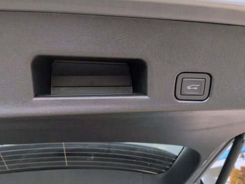 New 2026 Chevrolet Traverse LT w/ LPO, Floor Liner Package image 35