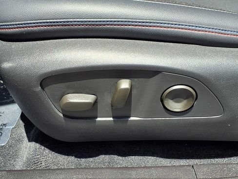 Certified 2024 Chevrolet Equinox EV RS FWD image 16