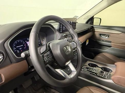 Used 2026 Honda Pilot Elite image 15