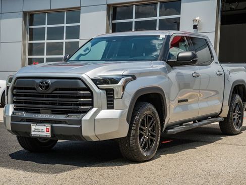 Used 2023 Toyota Tundra SR5 w/ SR5 Premium Package AWD/4WD image 3
