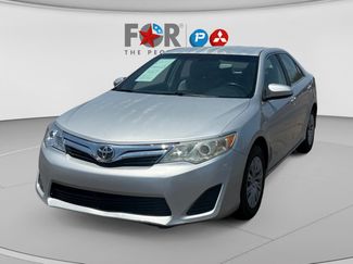 Used 2012 Toyota Camry LE FWD video 1
