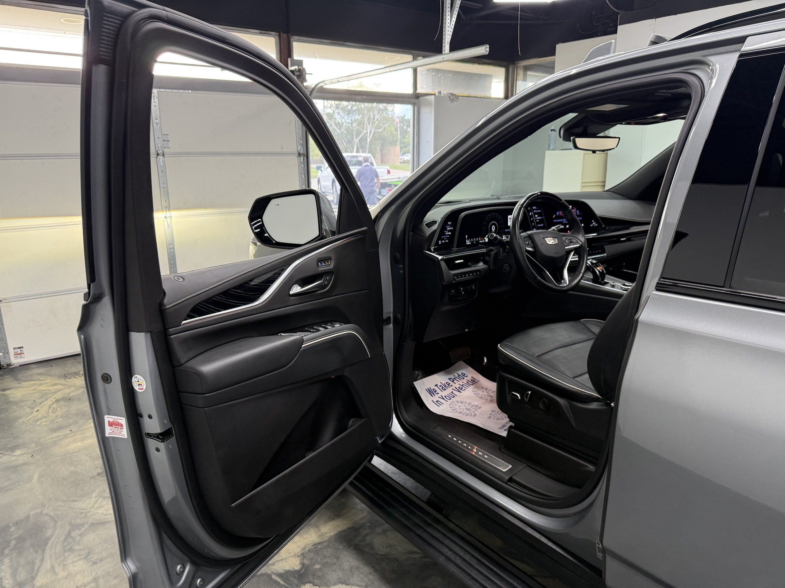 Used 2023 Cadillac Escalade Sport w/ Touring Package AWD/4WD image 8