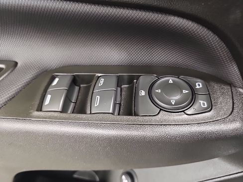 Used 2022 Chevrolet Equinox RS w/ Infotainment Package AWD/4WD image 30