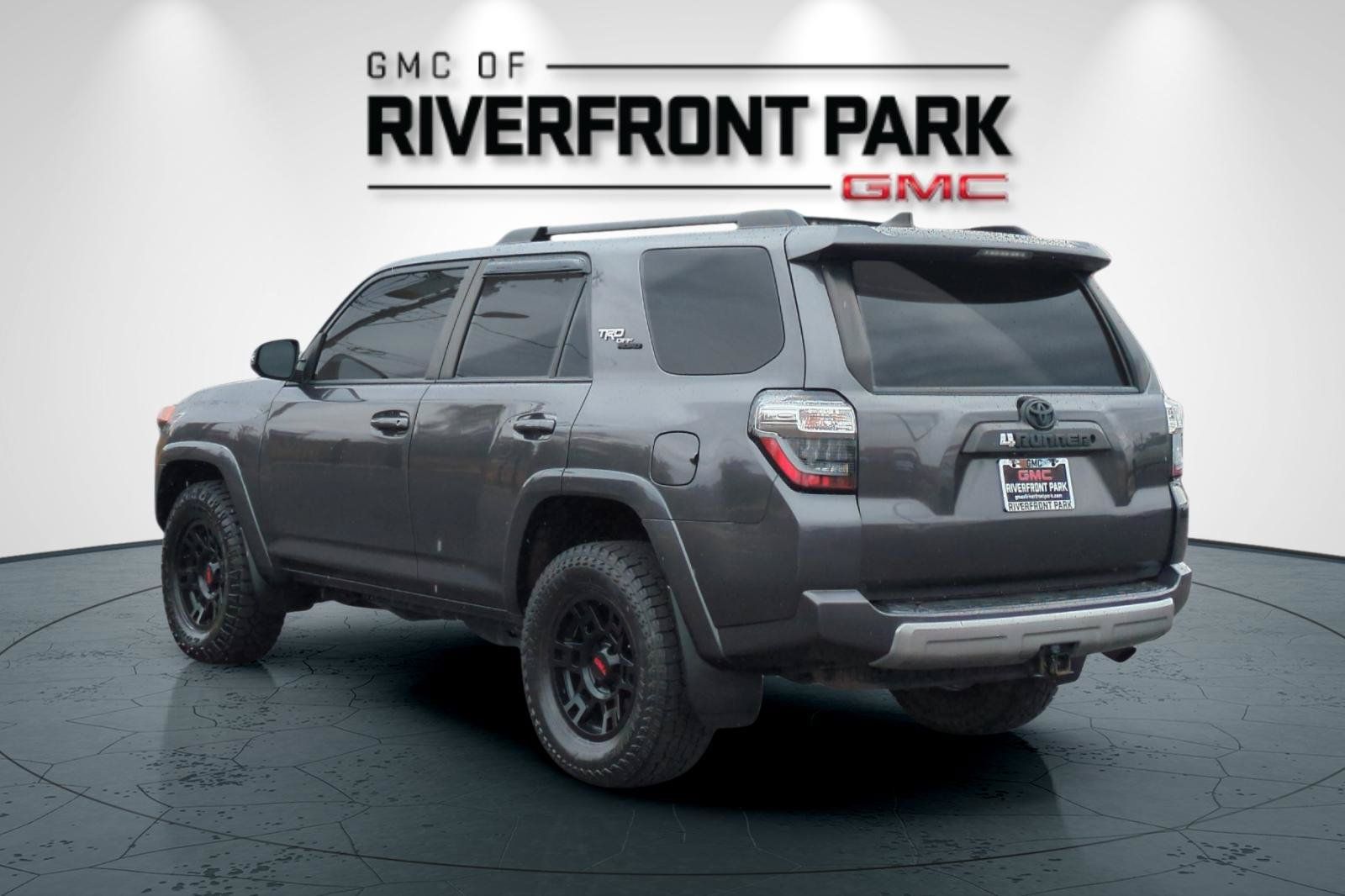 Used 2019 Toyota 4Runner TRD Off-Road Premium AWD/4WD image 5