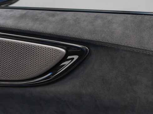 Certified 2023 Ferrari Purosangue AWD/4WD image 31
