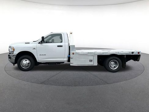 Used 2021 RAM 3500 Tradesman w/ Chrome Appearance Group image 2