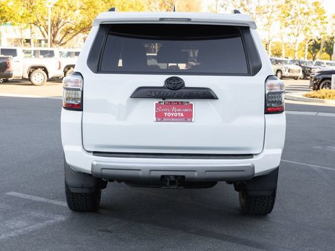 Certified 2024 Toyota 4Runner TRD Off-Road Premium w/ Moonroof Package AWD/4WD image 6