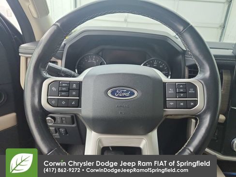 Used 2024 Ford Expedition Max Limited AWD/4WD image 22