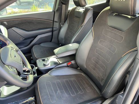 Used 2023 Ford Mustang Mach-E GT image 33