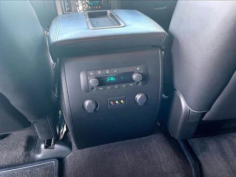 Used 2009 HUMMER H2 Luxury AWD/4WD image 25