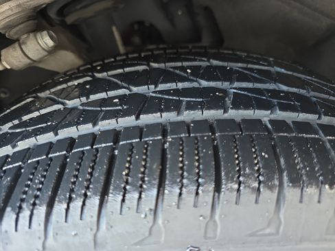 Used 2023 Jeep Grand Cherokee Altitude AWD/4WD image 31