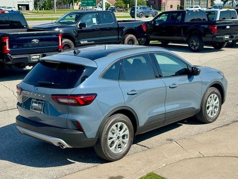New 2025 Ford Escape Active image 5