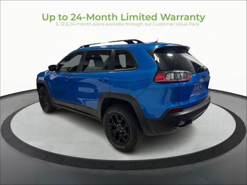 Used 2022 Jeep Cherokee Latitude w/ Sun & Sound Group AWD/4WD image 5