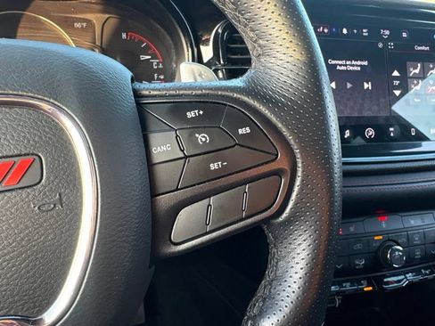 Used 2025 Dodge Durango GT AWD/4WD image 23