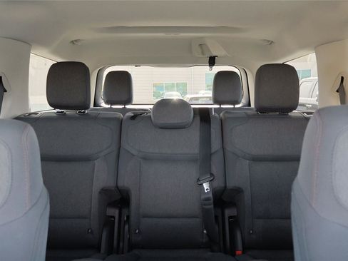 Used 2025 Ford Expedition Active image 24