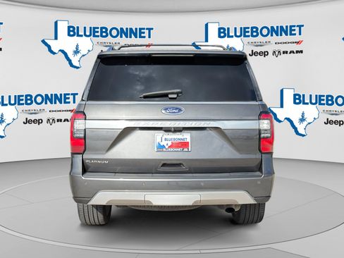 Used 2019 Ford Expedition Platinum RWD image 6