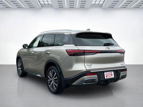 Used 2023 INFINITI QX60 Sensory w/ Vision Package AWD/4WD image 6