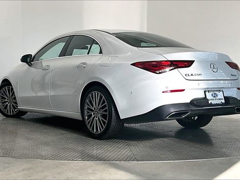 Used 2023 Mercedes-Benz CLA 250 4MATIC image 12