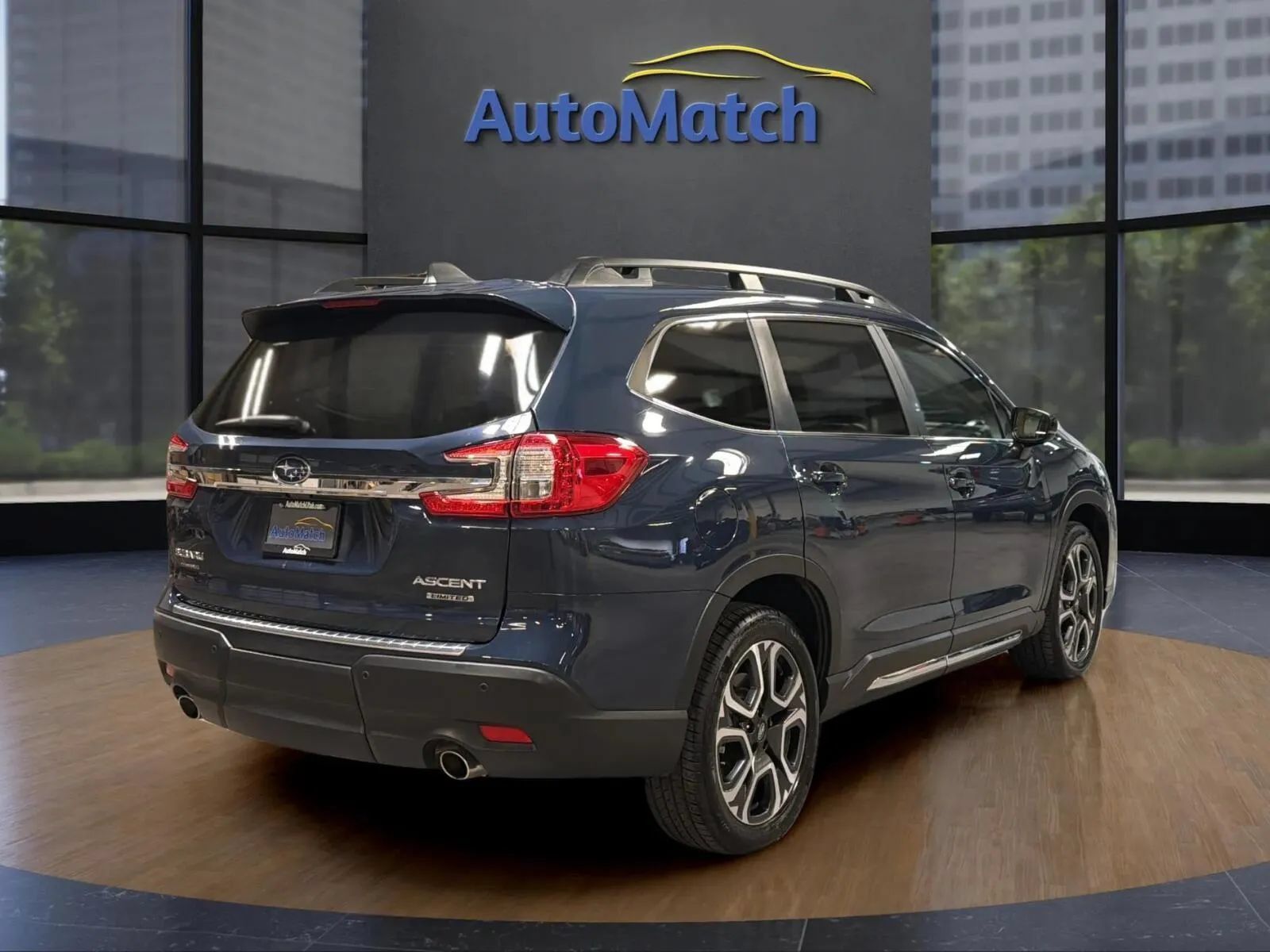 Used 2025 Subaru Ascent Limited w/ Popular Package #2 AWD/4WD image 10