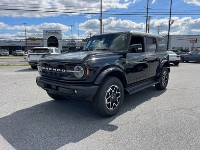 New 2025 Ford Bronco Outer Banks
