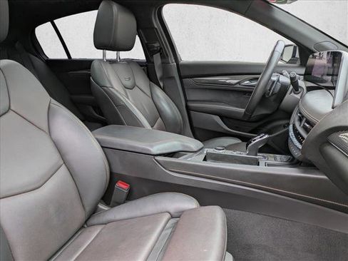 Used 2025 Cadillac CT5 V image 22