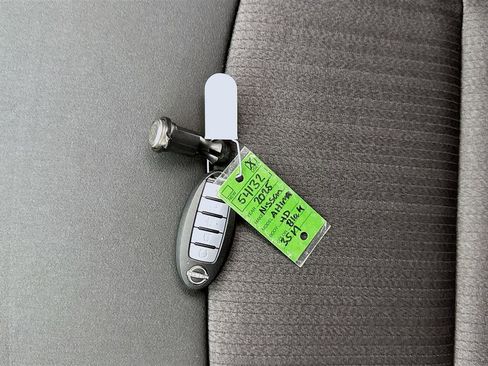 Used 2025 Nissan Altima 2.5 SV image 29