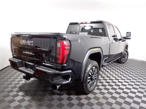 Used 2024 GMC Sierra 2500 Denali Ultimate w/ Snow Plow Prep/Camper Package AWD/4WD image 36