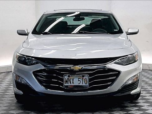 Used 2022 Chevrolet Malibu LT image 2