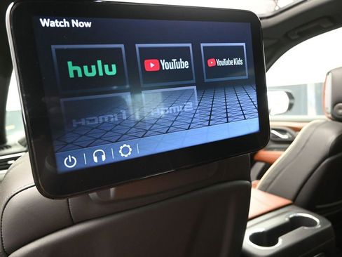 Used 2023 GMC Yukon Denali Ultimate image 18