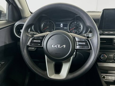 Used 2024 Kia Forte LXS image 17
