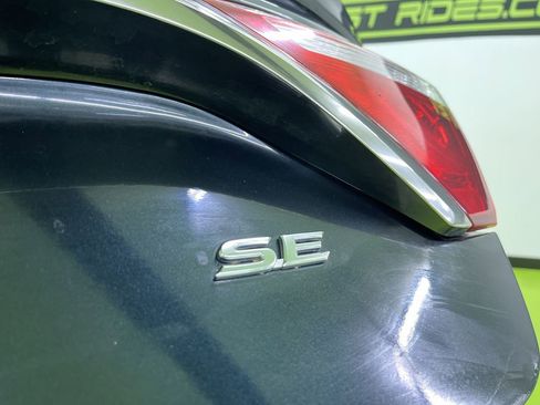 Used 2017 Toyota Camry SE image 14