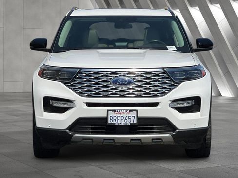 Used 2020 Ford Explorer Platinum w/ Premium Technology Package image 9