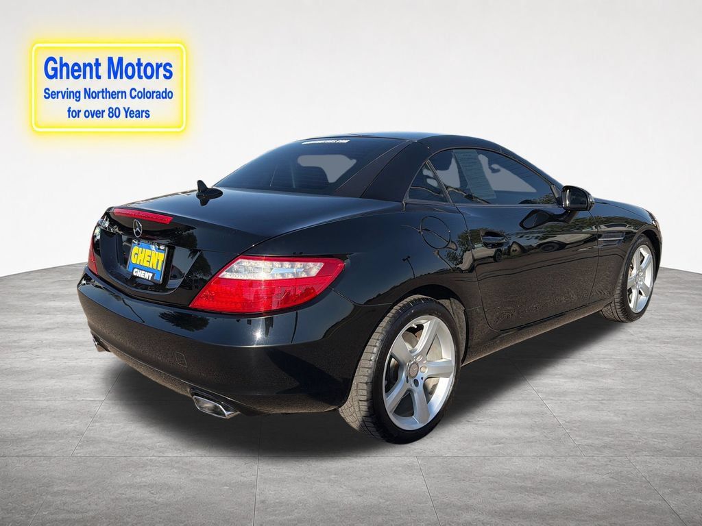 Used 2012 Mercedes-Benz SLK 250 image 5