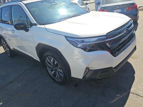 Used 2025 Subaru Forester Touring w/ Popular Package - Touring image 3