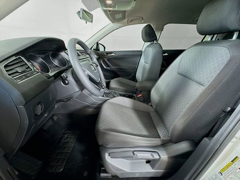 Used 2018 Volkswagen Tiguan S w/ 3rd Row Seat Package image 23