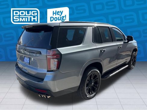 Used 2021 Chevrolet Tahoe Premier w/ Premium Package image 6