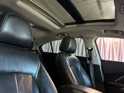 Used 2015 Buick LaCrosse Leather FWD image 18
