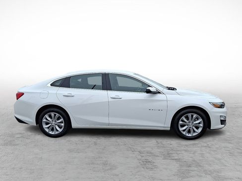 Used 2025 Chevrolet Malibu LT image 6