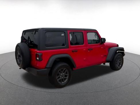 Used 2025 Jeep Wrangler Sport S image 14