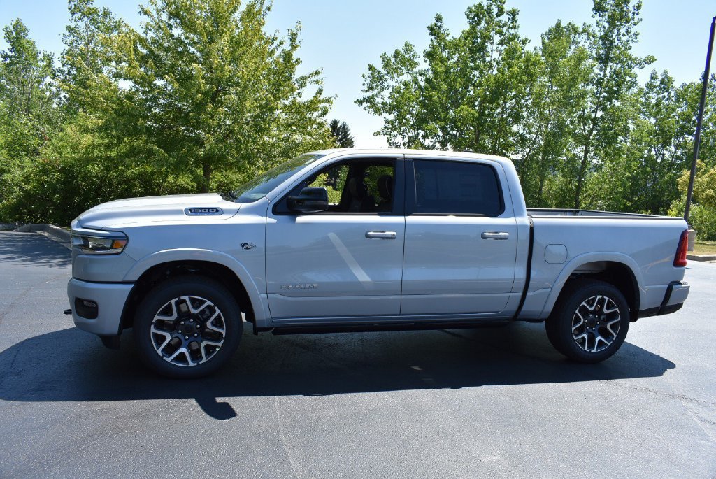 New 2026 RAM 1500 Laramie w/ Laramie Preferred Package AWD/4WD image 10
