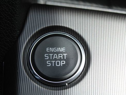 New 2026 Kia Sportage EX FWD image 32