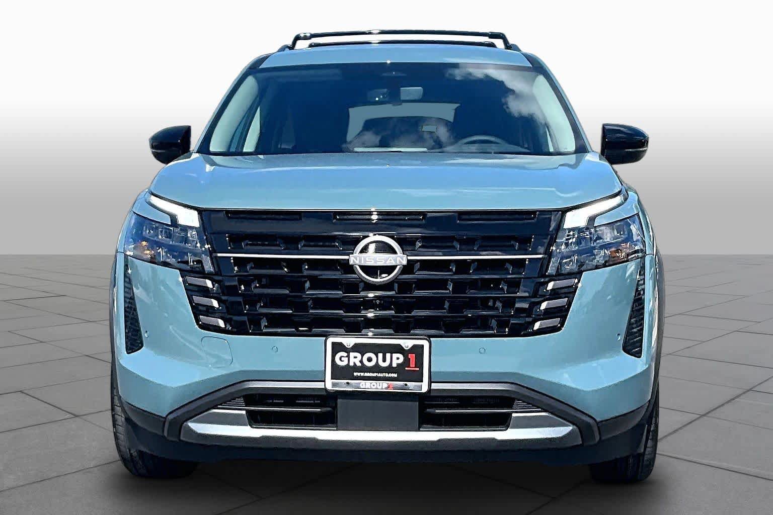 New 2026 Nissan Pathfinder SL FWD image 3