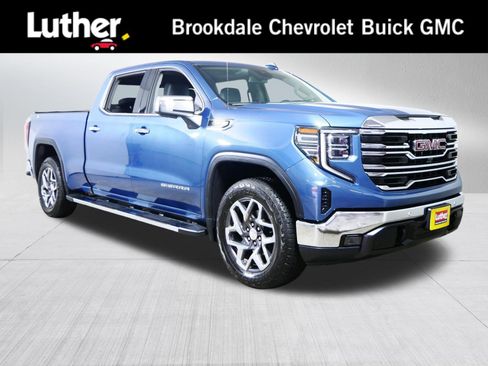 Used 2024 GMC Sierra 1500 SLT w/ SLT Premium Plus Package AWD/4WD image 1
