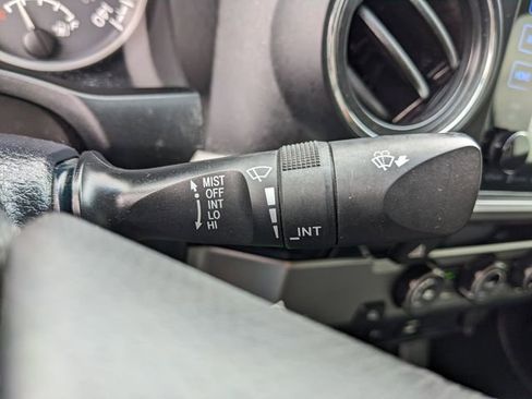 Used 2017 Toyota Tacoma SR5 w/ Tow Package image 27